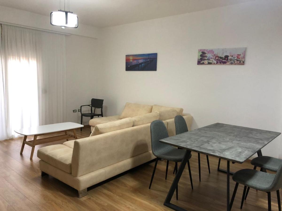 Lovely Sea View Apartment Vlorë Exterior foto